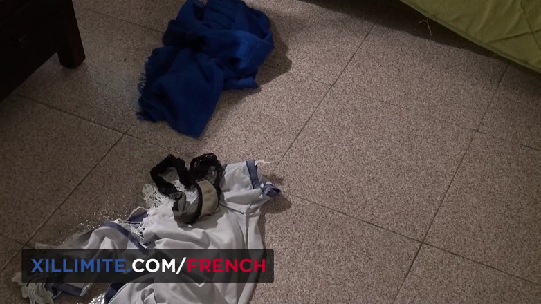 French girls at work: Гаряча брюнетка любить це ззаду