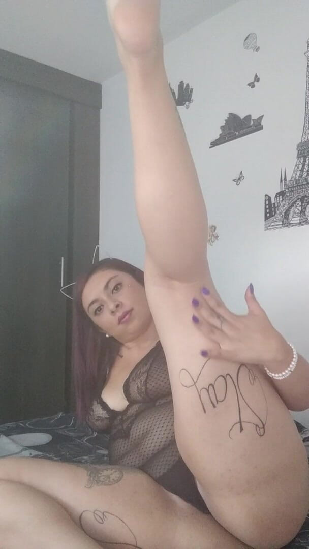 Lizi Love: Sensuele en hete dans om te masturberen