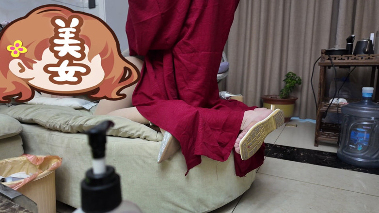 yueyue: Cachonda Asiática Femboy En Qipao En El Culo Rojo, Profundo...