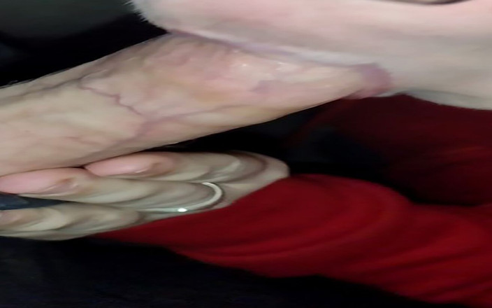 FluffyBeeChan: Đưa anh ta đầu vào hiên nhà hàng xóm