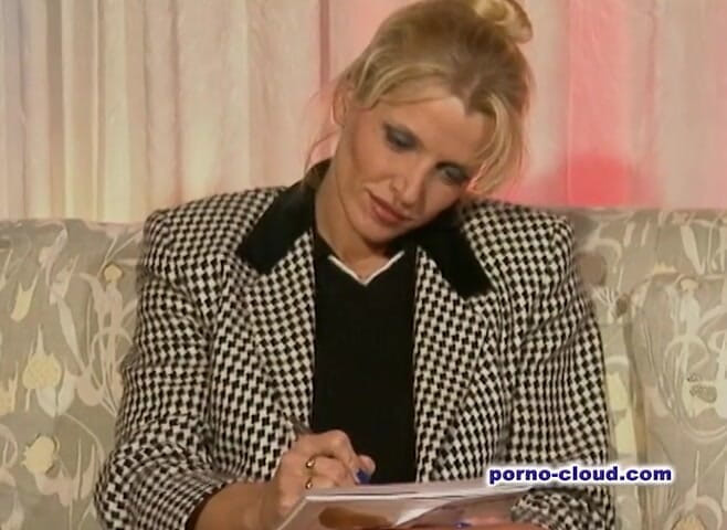 Porno Cloud: Excesul de blondă - DVD