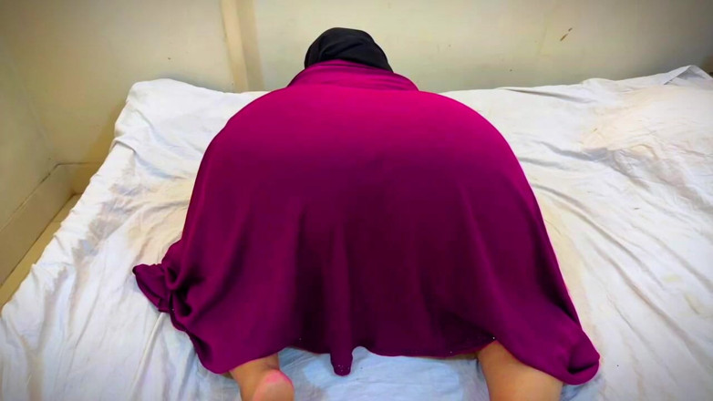 Your Boy's Cum: गंदी गांड और चूत एमएमएस लाइव - बड़ी गांड काहिरा मुस्लिम लड़की