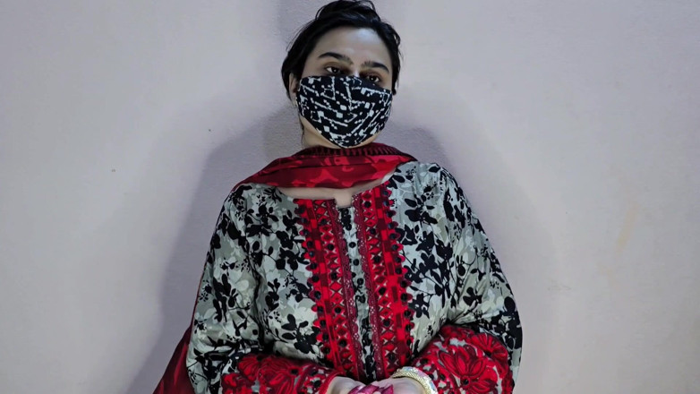 Sairaxsaim: Une belle fille se fait draguer au hasard sur la...