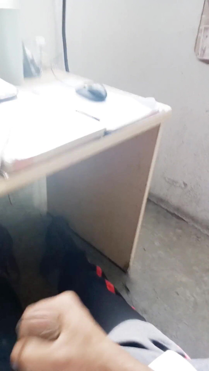 213san: Ero al lavoro e la mia amica mi ha appena...