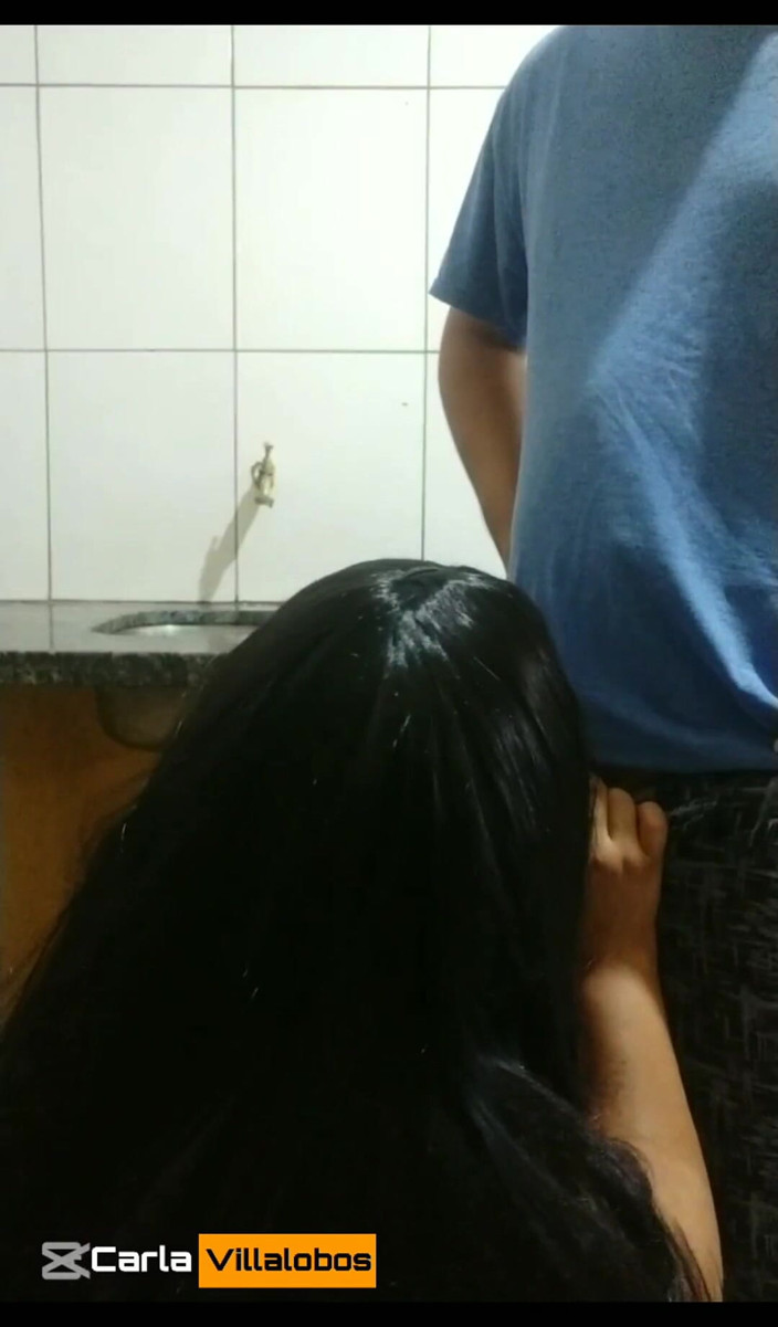 Carla Villalobos: Noche en la casa de mis vecinos después de las...