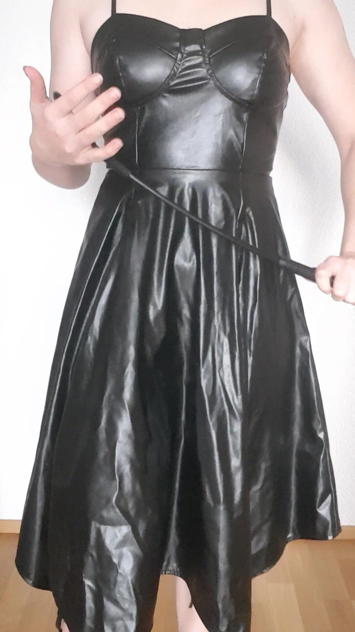 Swissapple: I Unpack the Whip, (szwajcarska niemiecka)