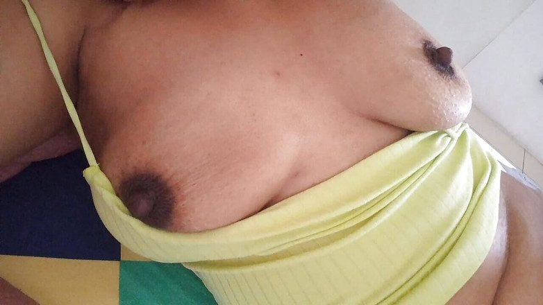 PATY PATY: Awek kolej bangun dan melancap dengan pepeknya sudah basah dan...