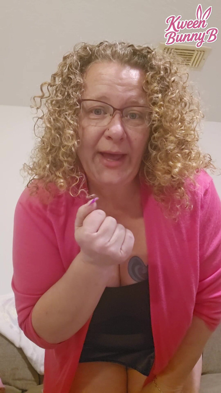 Kween Bunny B: Ms Tammy Rewards a Good Lesson