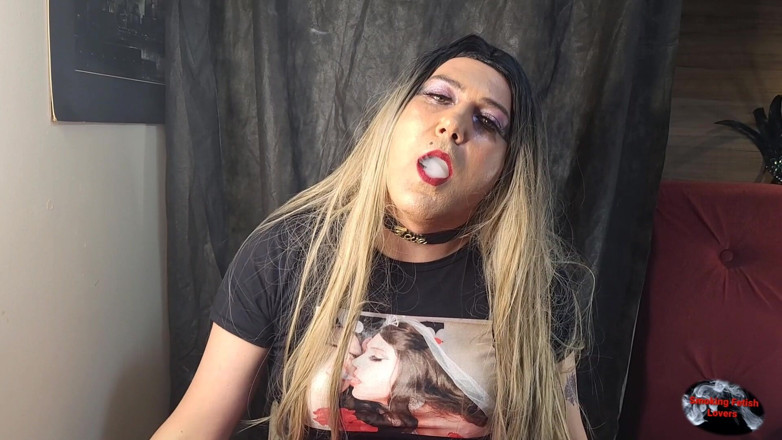 HollyCox: Senzace kouření