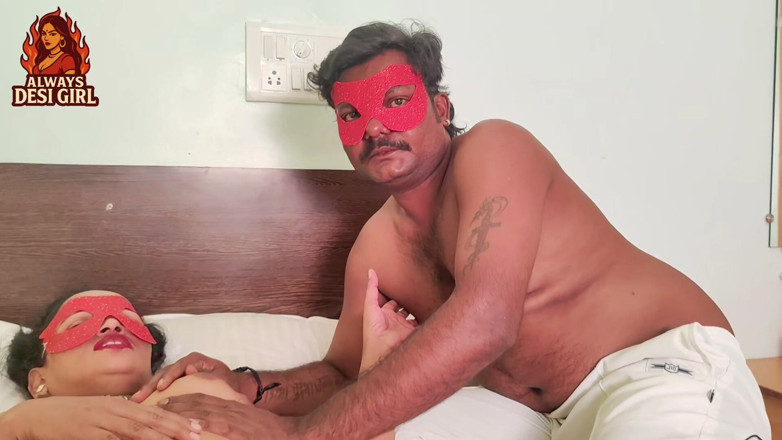 Always desi girl: Une bhabhi a eu des relations sexuelles hardcore avec son...