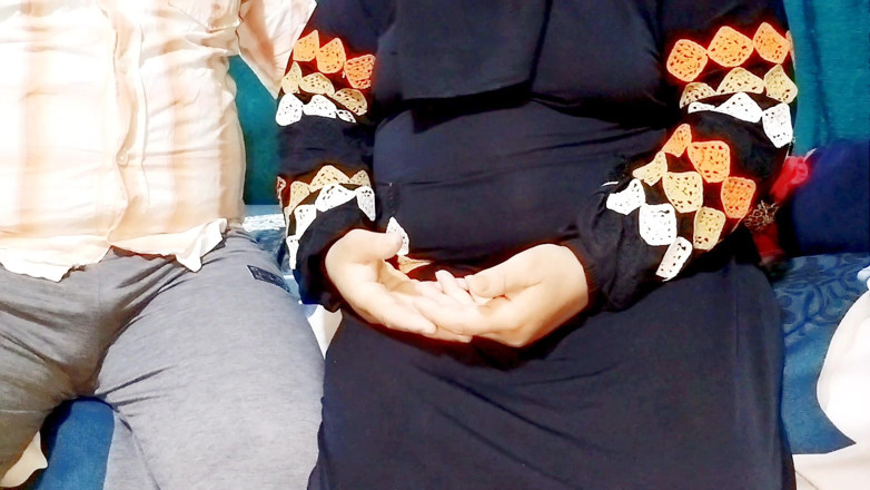 Ahmed and Samah: Ben ve üvey oğlum üvey babasının yokluğunda