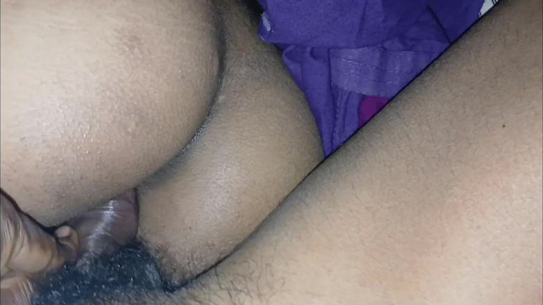 Mhsexy: J’ai beaucoup baisé Mohini la bhabhi après lui avoir mis...