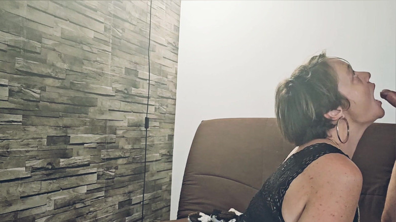 Sofy13: RATU Blowjob MILF