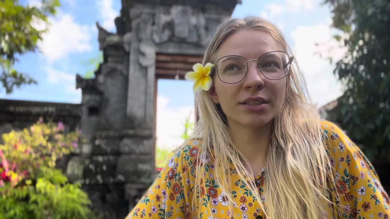 Goddess_Bella_Rae: Навіщо тобі трохи