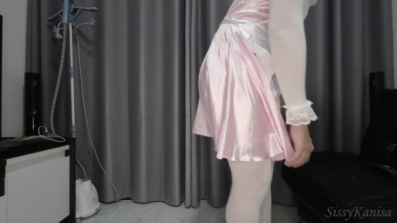SissyKanisa: Sissy Kanisa Crossdresser mucama servicio parte 2 vestirse