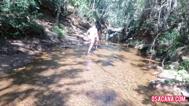 Amateur world: Berkongkek dengan awek muda di teman air terjun merakam