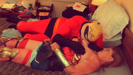 Carmen Angel: Perselingkuhan rahasia Mr Incredible & nenek wonderwoman
