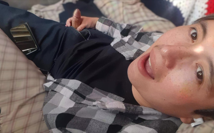 Lymph Guy: Tổng hợp chàng trai Latinh xuất tinh