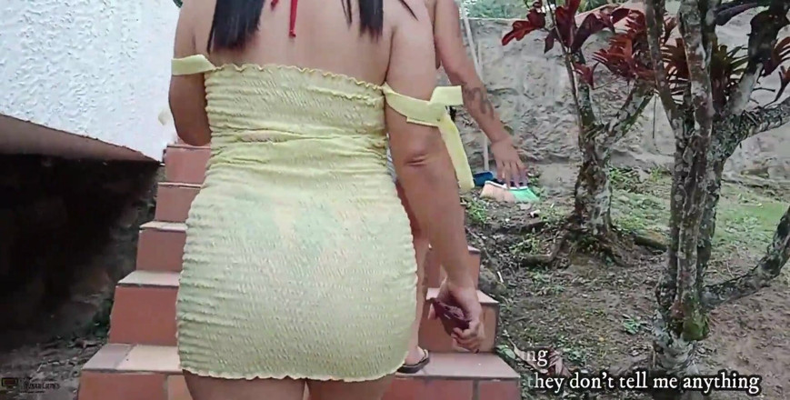 Candyrouse: 欲火中烧的继妹们利用独自在家的优势舔舐她们湿润的阴户