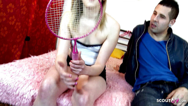 Full porn collection: La teen arrapata cristal scopata duramente dal fratellastro con un...