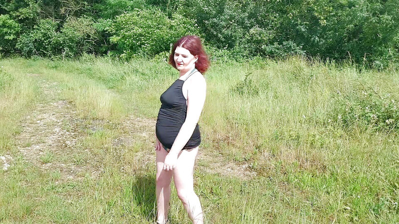 Leila_crystal: Jag visar upp mitt i naturen