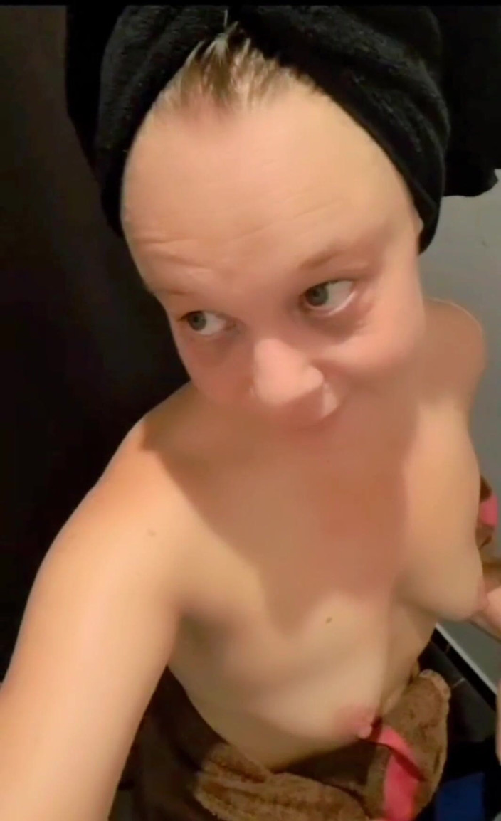 Sofy13: MILF en solo - courte vidéo 3