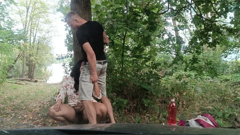 ChristinaSantes: O cameră foto în mașină.