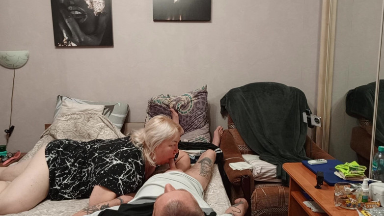 Zona901: Plním ústa sousedky spoustou spermatu