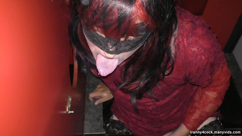 Tranny 4 cock: Połykanie wielu ładunków w gloryhole we wrześniu 2019 r
