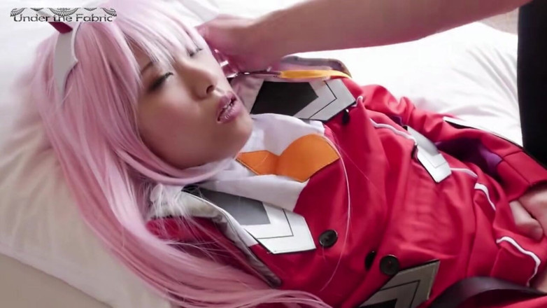 A case of fling: Cosplay, mode rush quand la grosse mignonne en collants noirs...