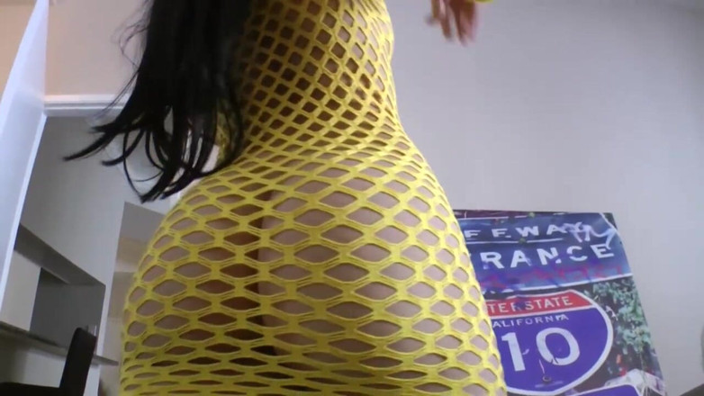 Monster Cocks: Canavar yarağı seviyor!!