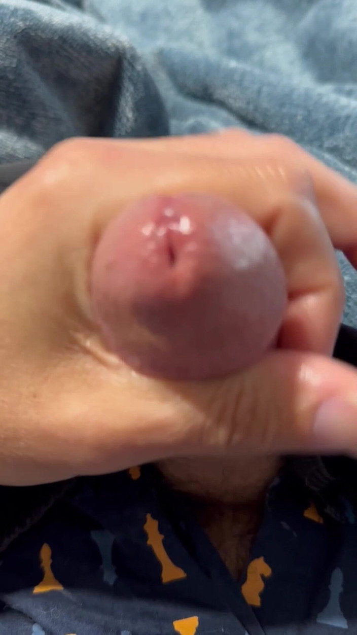 Army Specialist: Nadržený armádní voják si to dělá v běžeckých kalhotách - Cums...