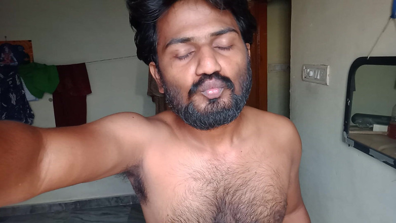 KUMBHA MANOJ KUMAR: Xhard a été accusé en Inde