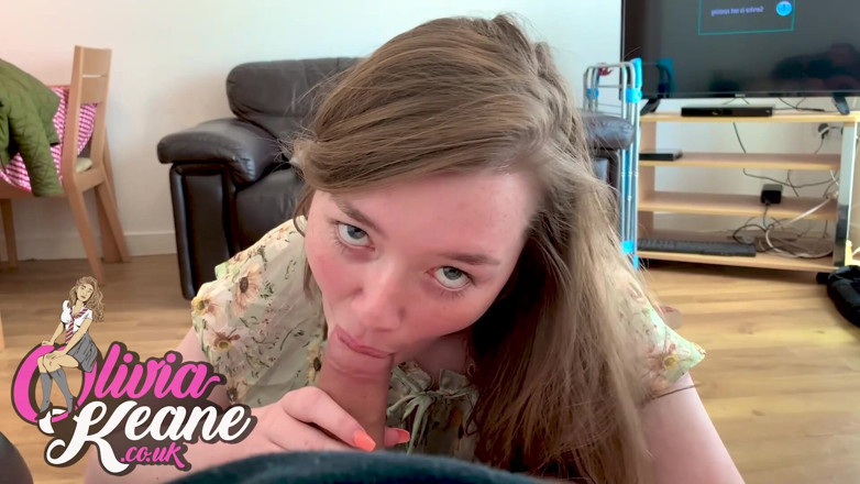Olivia Keane: GF remaja olivia keane menunjukkan bagaimana dia selingkuh darimu
