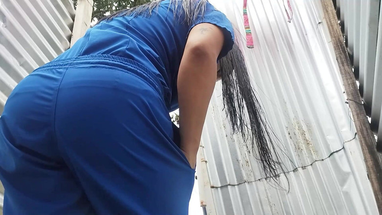 irina69star: Frau, latina-mädchen am strandstand gefilmt