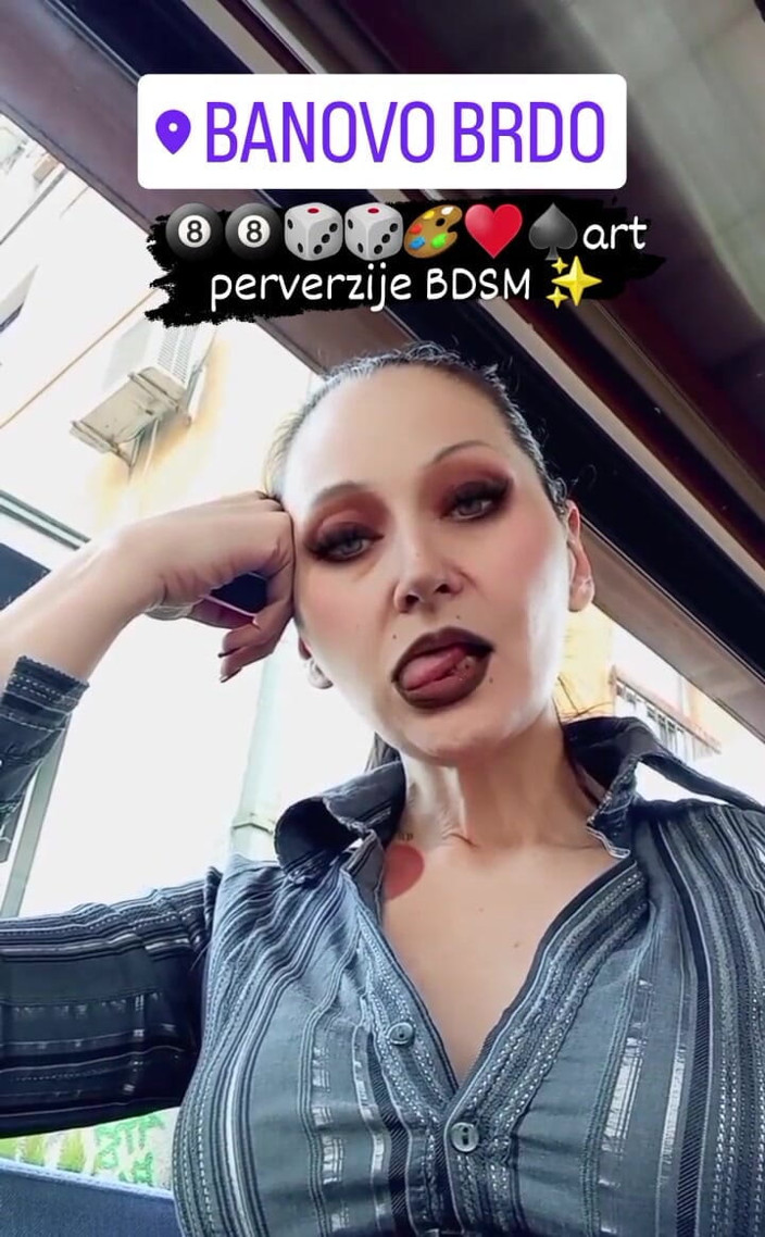Dominatrix Redsonyja: Nota Pendek untuk Mengingati Mereka dan Akhirnya Saya Post Kolaborasi...
