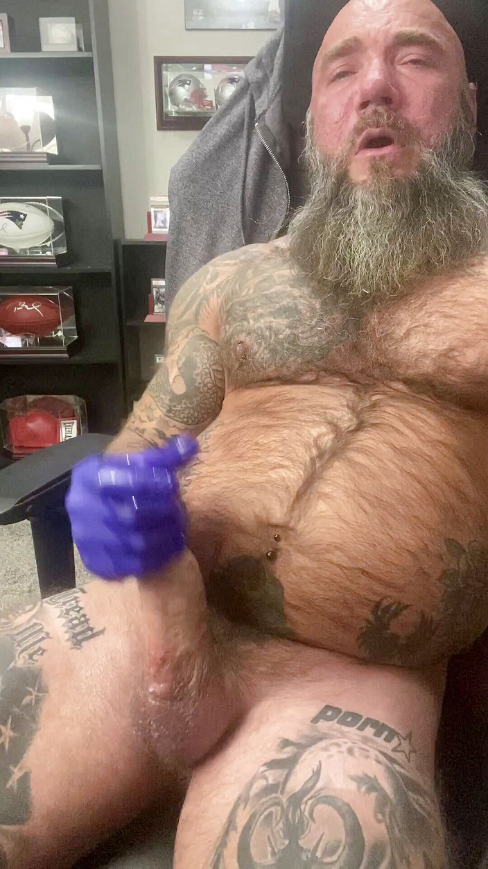 MasculineJason - Jason Collins: Jason Collins, masturbation chirurgicale avec des gants !