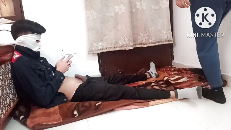 Desi__Panda: Iubire homosexuală indiană amatoare