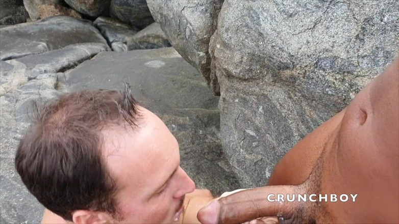 Interracial Bareback Channel: Французскую низ трахнул грубо верхний латинский Litro