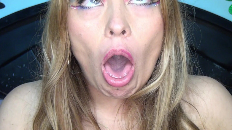 Angel eyes studio: Génial!! Avaler un super gros hulk