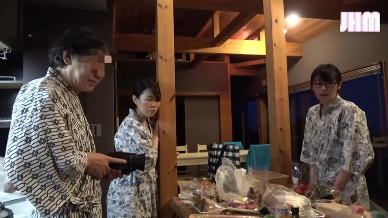 J Hentai Matings: 잃어버린 파라다이스에서 유부녀와 함께하는 금기 빌라 탈출 - 3
