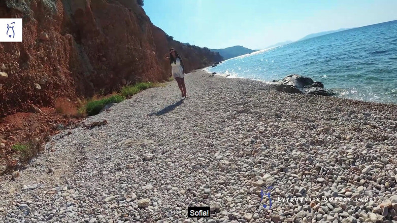 Milfakia: Dela är omtänksam: Het trekant knull med 2 stygga slampor Sofia Pavlidi &amp;Rosa...