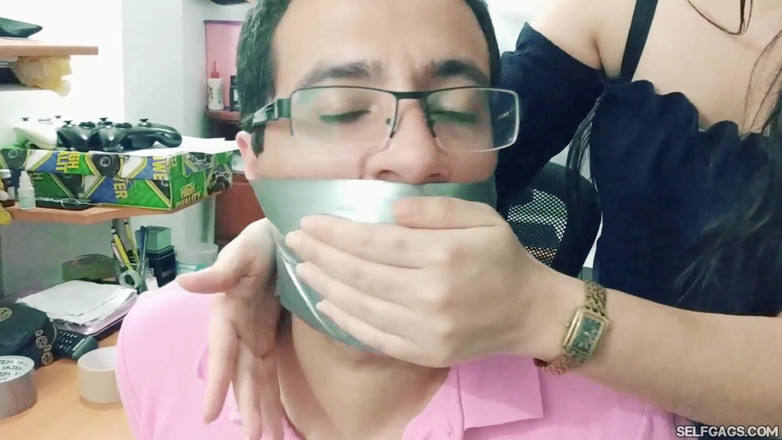 Selfgags femdom bondage: Парна терапія з доктором Мартінесом