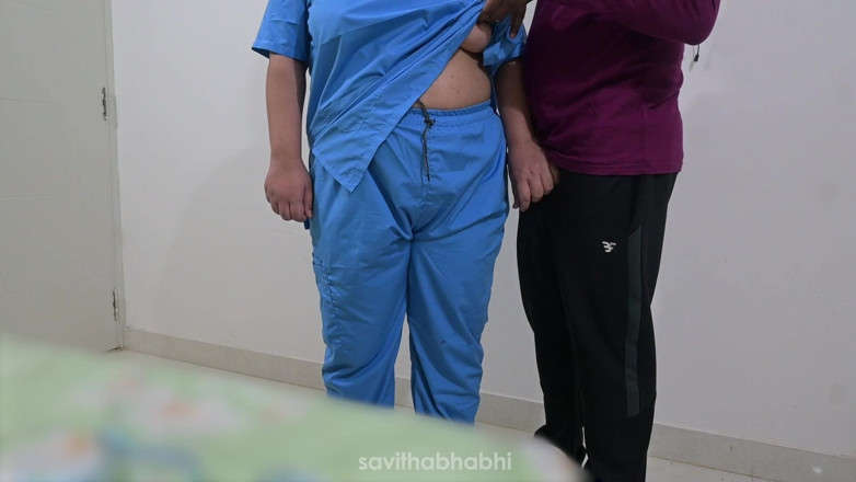 savithabhabhi: 인도 간호사 Tina Bhabhi 재단사와 섹스