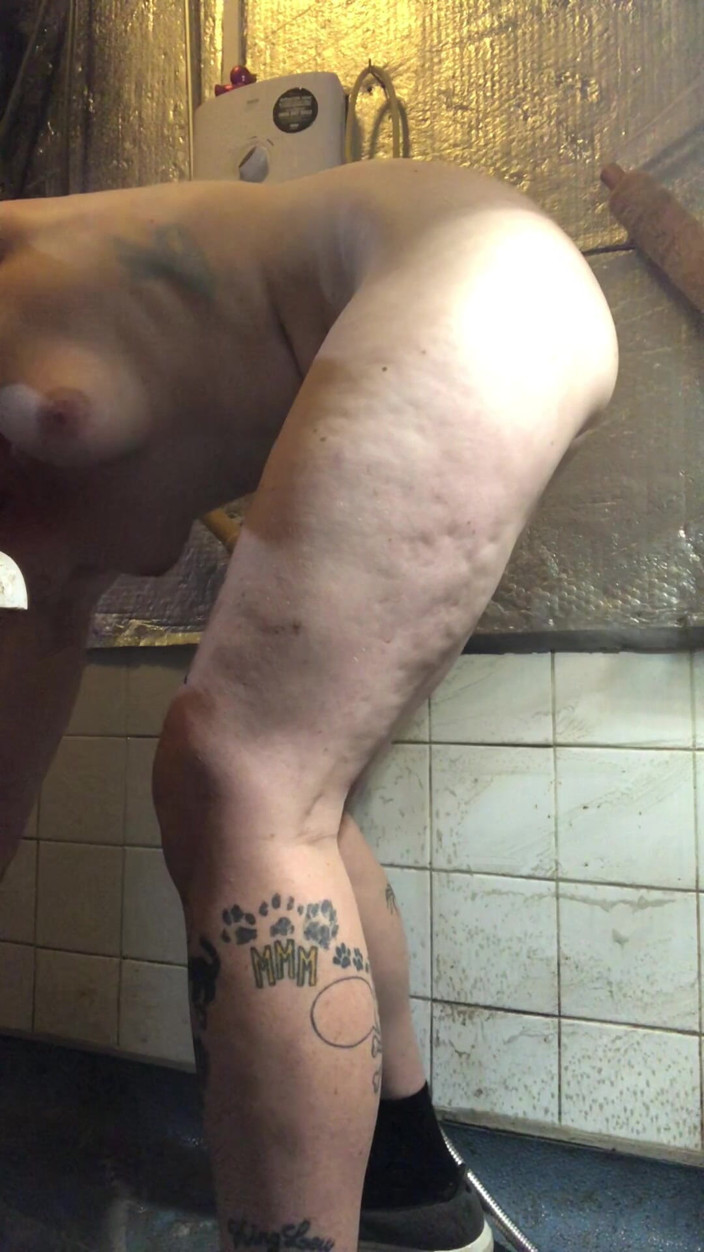 MistressWriggler: Pemandangan epik pantat dan belukar saya di muka awak semasa...