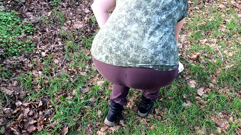 Bouncy Tits Action: Lève ta chemise - je veux te battre